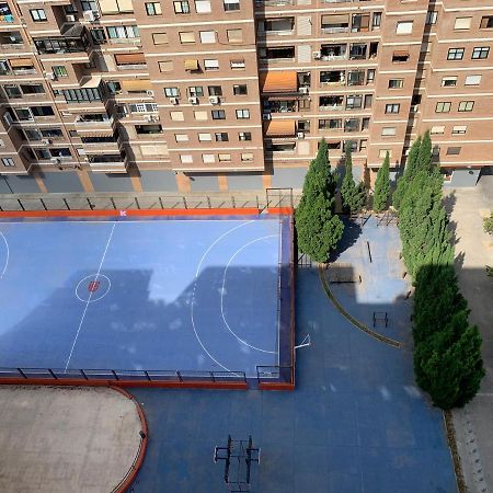 Habitacion Con Cama Individual, Piso Compartido En Avenida Blasco Ibanez Валенсия Экстерьер фото