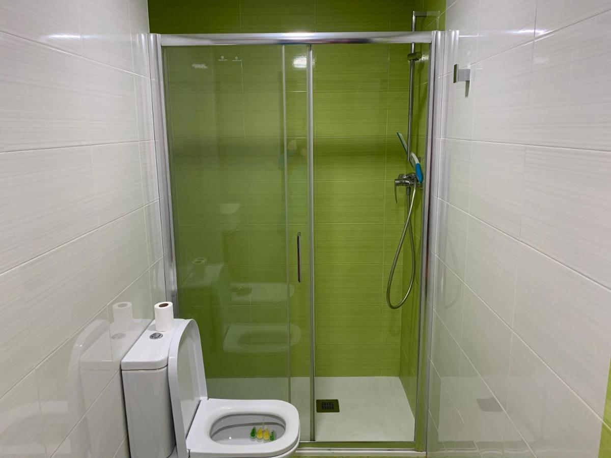 Habitacion Con Cama Individual, Piso Compartido En Avenida Blasco Ibanez Валенсия Экстерьер фото