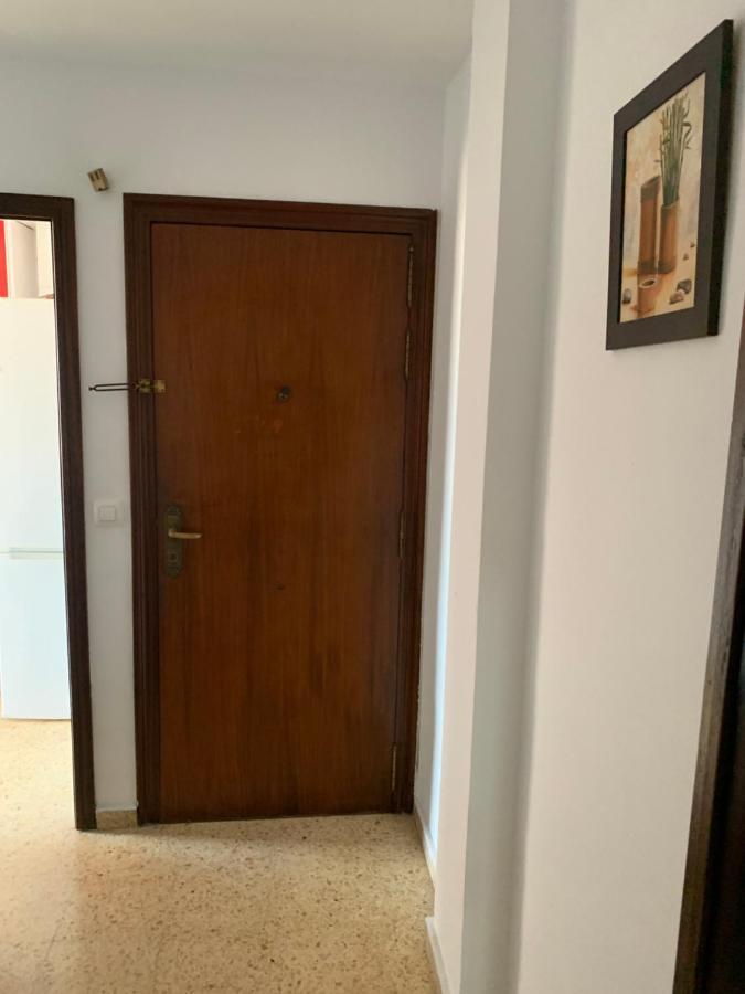 Habitacion Con Cama Individual, Piso Compartido En Avenida Blasco Ibanez Валенсия Экстерьер фото